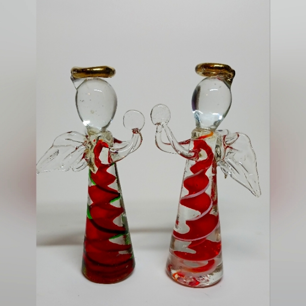 Set of 2 Glass Angel Ornaments Hands Praying Clear Wings Red Green White